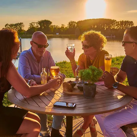 Villa Premium Island Villas, Parc Maasresidence