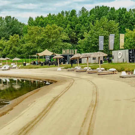 Villa Premium Island Villas, Parc Maasresidence