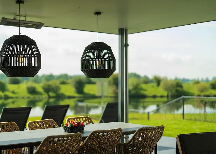 Premium Island Villas, Parc Maasresidence Villa *