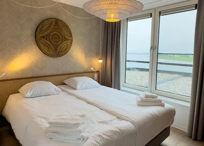 Premium Island Villas, Parc Maasresidence Villa *