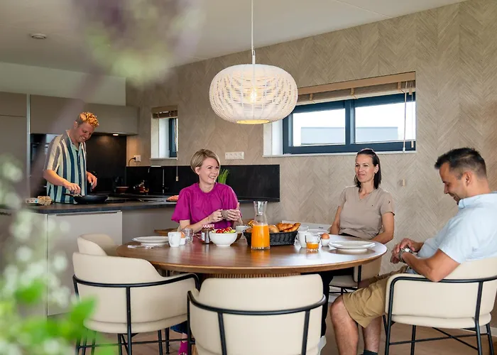 Villa Premium Island Villas, Parc Maasresidence *