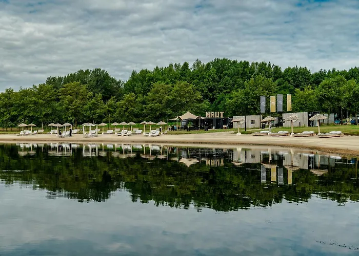 Premium Island Villas, Parc Maasresidence