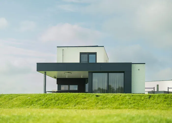 Premium Island Villas, Parc Maasresidence فيلة *