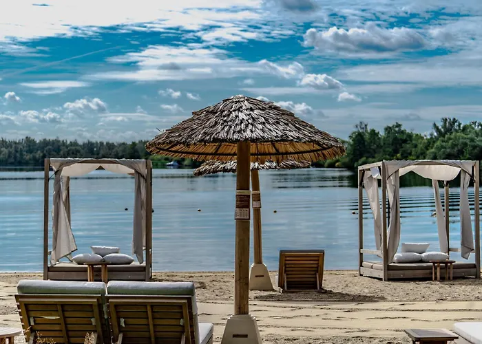 Premium Island Villas, Parc Maasresidence فيلة